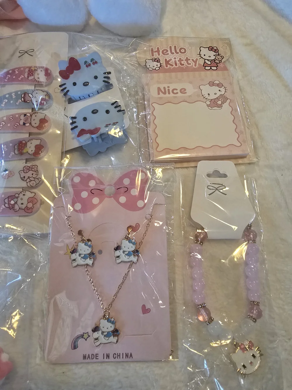 Hello Kitty Kids Plush Backpack and Accessory Set - Pink & White